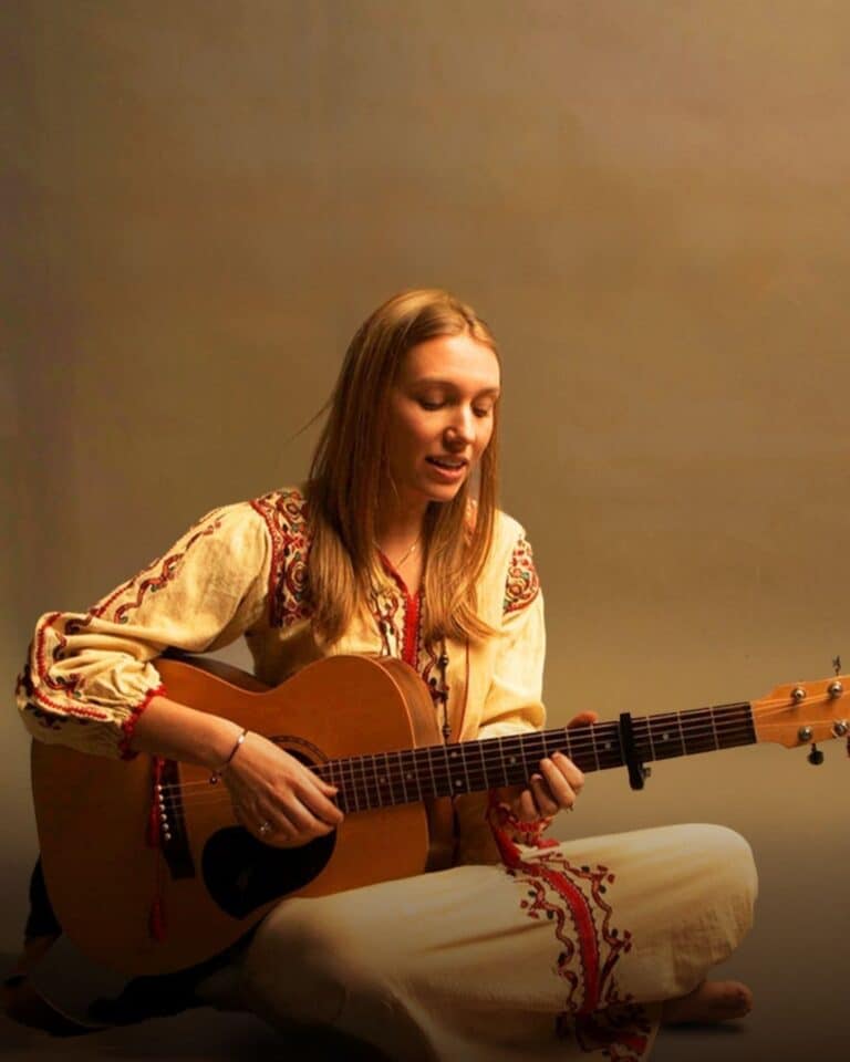 The Highmore Presents “Joni Mitchell: Take Me As I Am” – An Award-Winning Musical Tribute Comes to Doha The Highmore Presents “Joni Mitchell: Take Me As I Am” – An Award-Winning Musical Tribute Comes to Doha